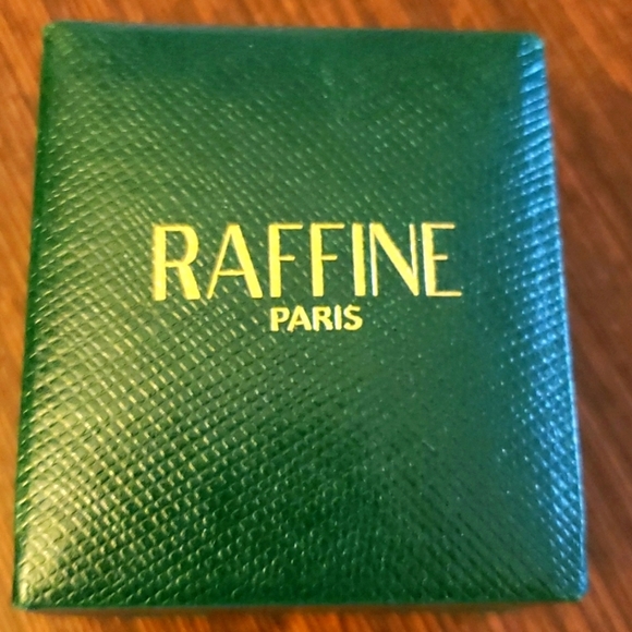 Raffine Paris Butterfly 14K Gold Plated Zircon Accented Adjustable Ring - Picture 5 of 6